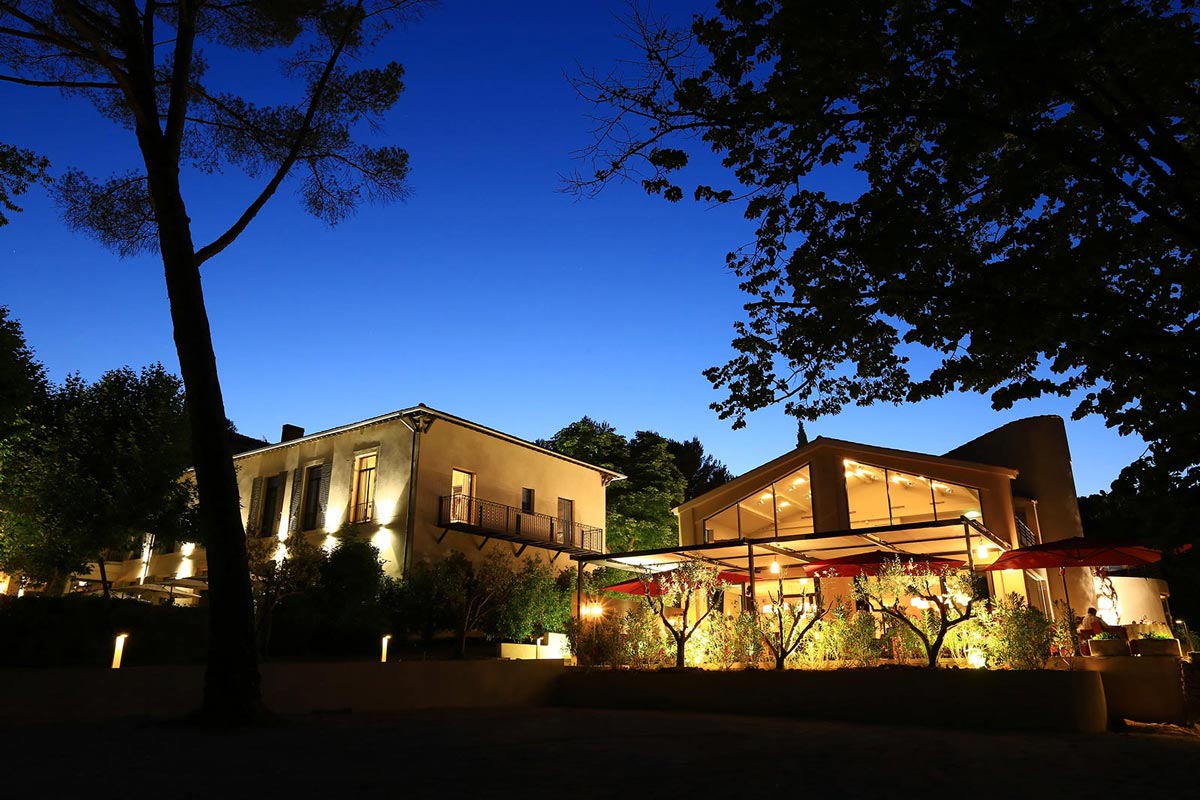 Les Lodges Sainte Victoire Aix-en-Provence décoration du Spa et Hôtel 