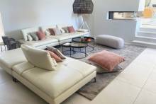 Notre zone d'activité pour ce service Confection de décors pour la chambre : Ciel de lit, baldaquin, courtepointes, couvre-lit, tête de lit, cache-sommier, paravents