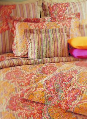 Notre zone d'activité pour ce service Tissu d'ameublement pour fauteuil Saint-Tropez (83990), Var